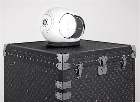 The DJ Trunk by Louis Vuitton and Devialet .